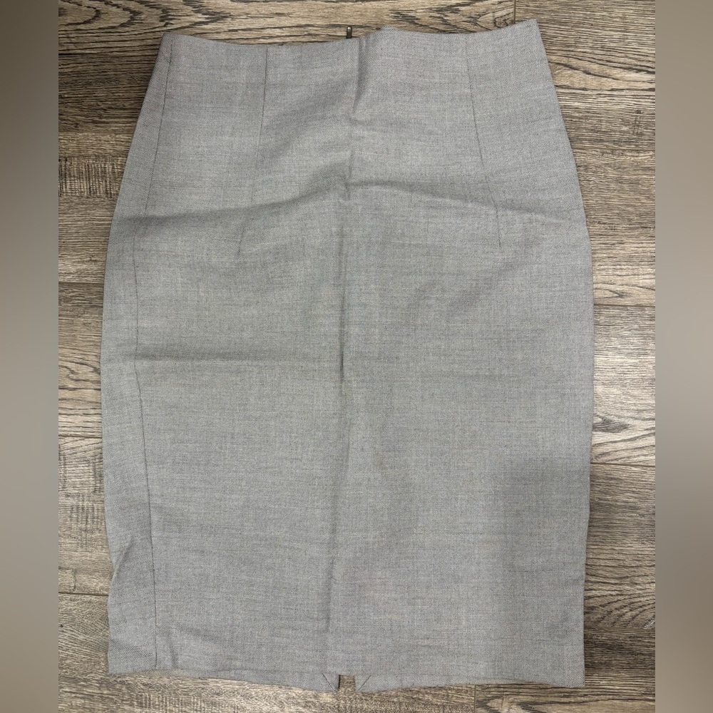 Zara grey pencil skirt with zipper